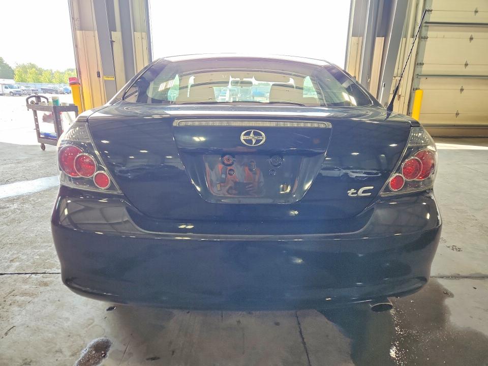 Photo 6 from auction – 2010 SCION TC with VIN JTKDE3B77A0319355