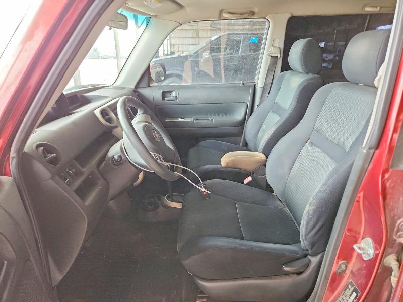 Photo 7 from auction – 2006 SCION XB with VIN JTLKT324964094192