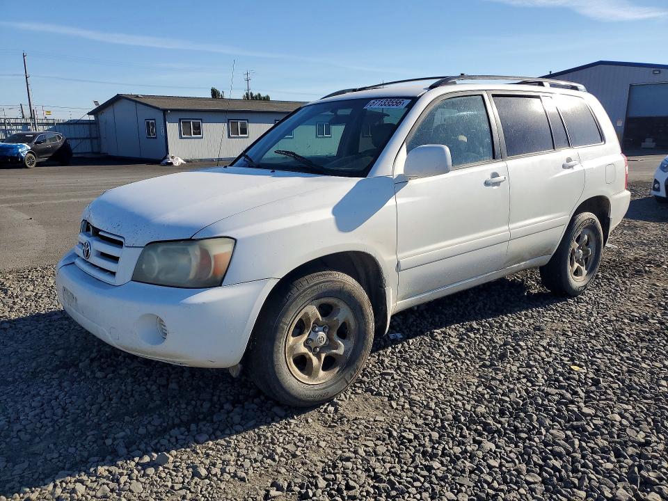 2004 TOYOTA HIGHLANDER - Търг №67133556