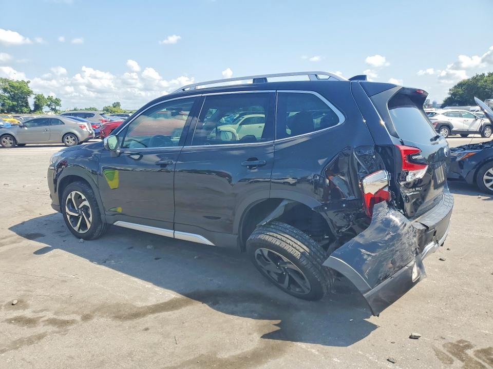 Photo 2 from auction – 2022 SUBARU FORESTER with VIN JF2SKARCXNH500912