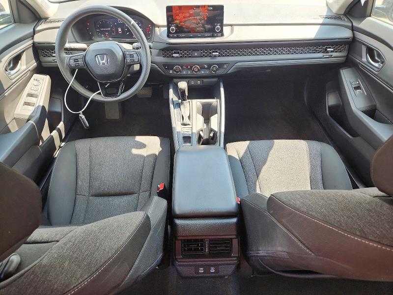 Снимка 8 от търг – 2025 HONDA ACCORD с VIN 1HGCY1F41SA018799