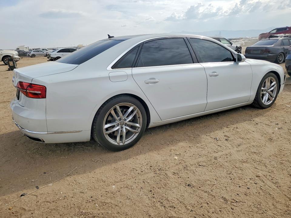 Photo 3 from auction – 2015 AUDI A8 with VIN WAU3GAFD7FN006296