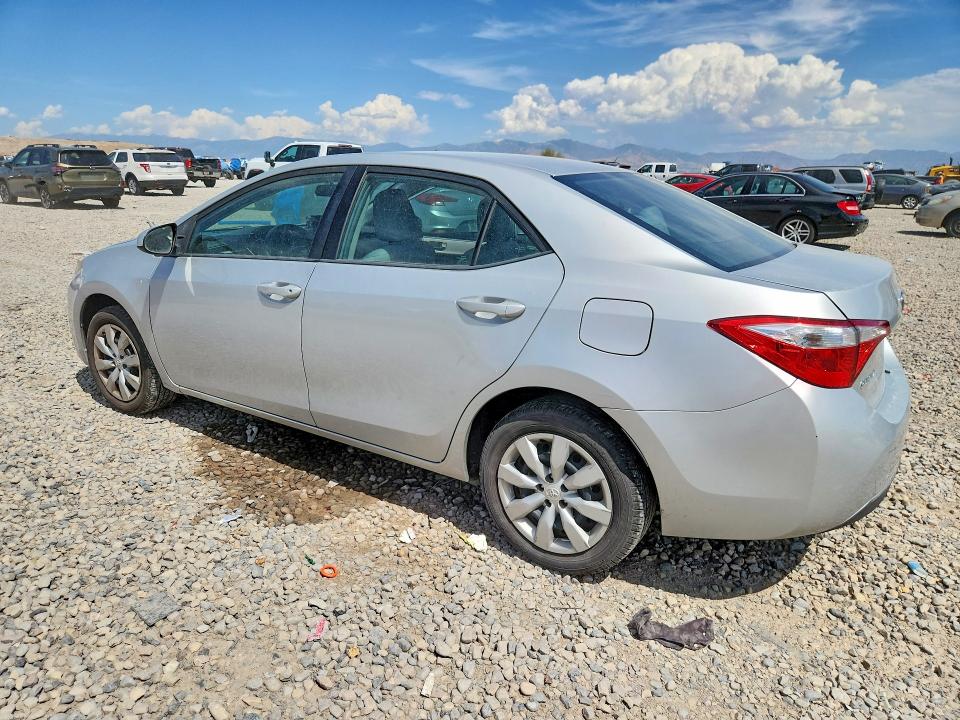 Photo 2 from auction – 2016 TOYOTA COROLLA with VIN 5YFBURHE5GP525959
