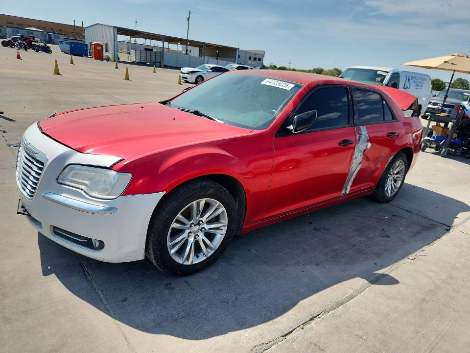 Фото 1 с аукциона – 2017 CHRYSLER 300 с VIN 2C3CCAAG5HH662139