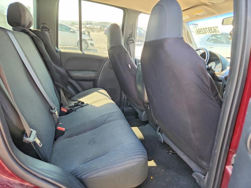 Photo 10 from auction – 2002 JEEP LIBERTY with VIN 1J4GL48K12W296207