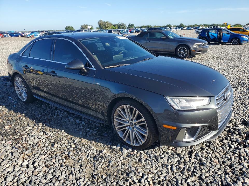 Photo 4 from auction – 2019 AUDI A4 with VIN WAUENAF42KA008652