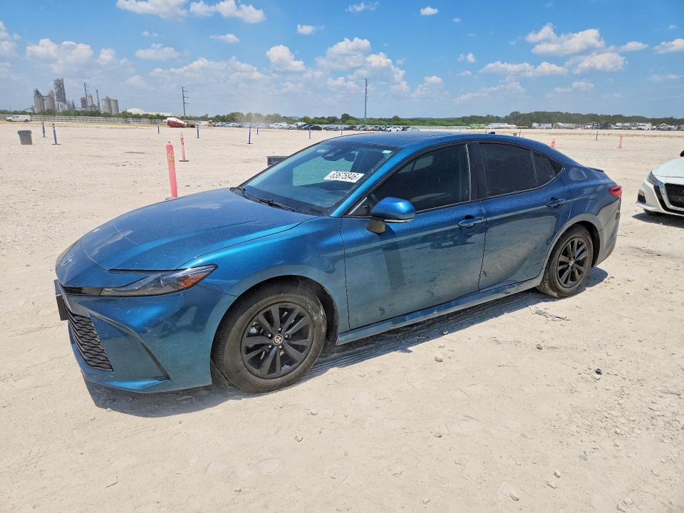 TOYOTA CAMRY 2025 z numerem VIN 4T1DAACK3SU074196 - Zdjęcie z aukcji