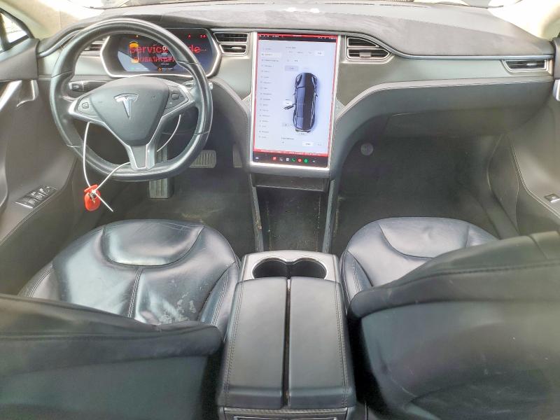 Фото 8 с аукциона – 2014 TESLA MODEL S с VIN 5YJSA1H11EFP50962