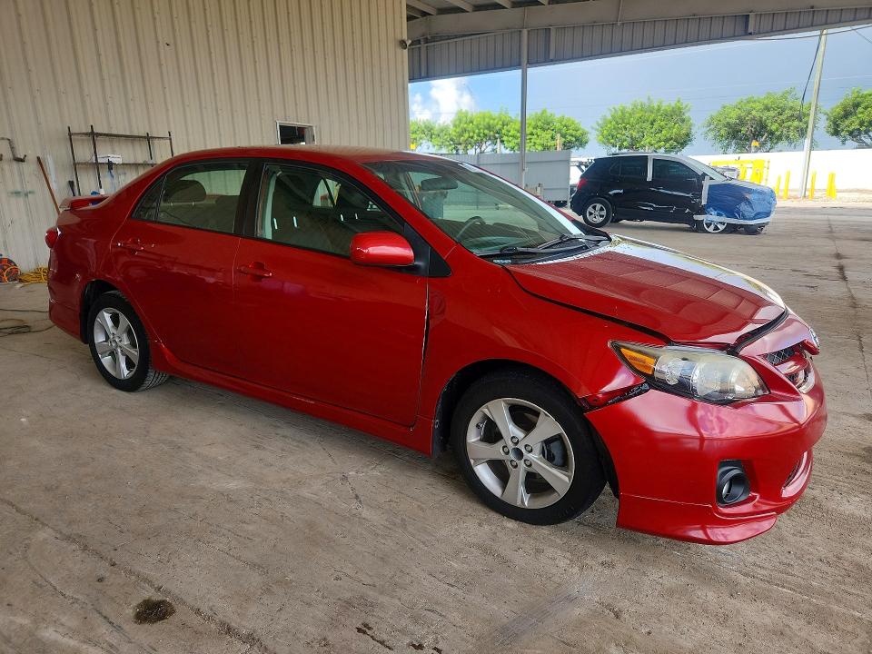 Photo 4 from auction – 2011 TOYOTA COROLLA with VIN 2T1BU4EE3BC689212