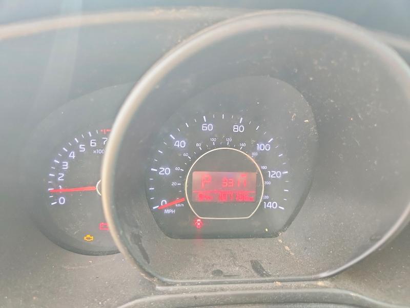Photo 9 from auction – 2016 KIA SOUL with VIN KNDJP3A56G7310957