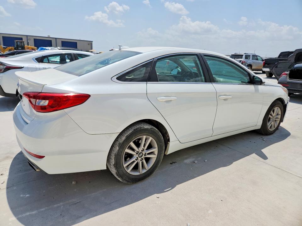 Photo 3 from auction – 2015 HYUNDAI SONATA with VIN 5NPE24AF1FH016584