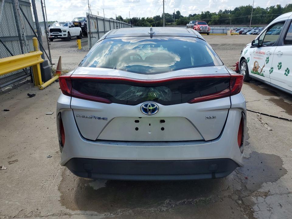 Снимка 6 от търг – 2021 TOYOTA PRIUS PRIME с VIN JTDKAMFP2M3188302