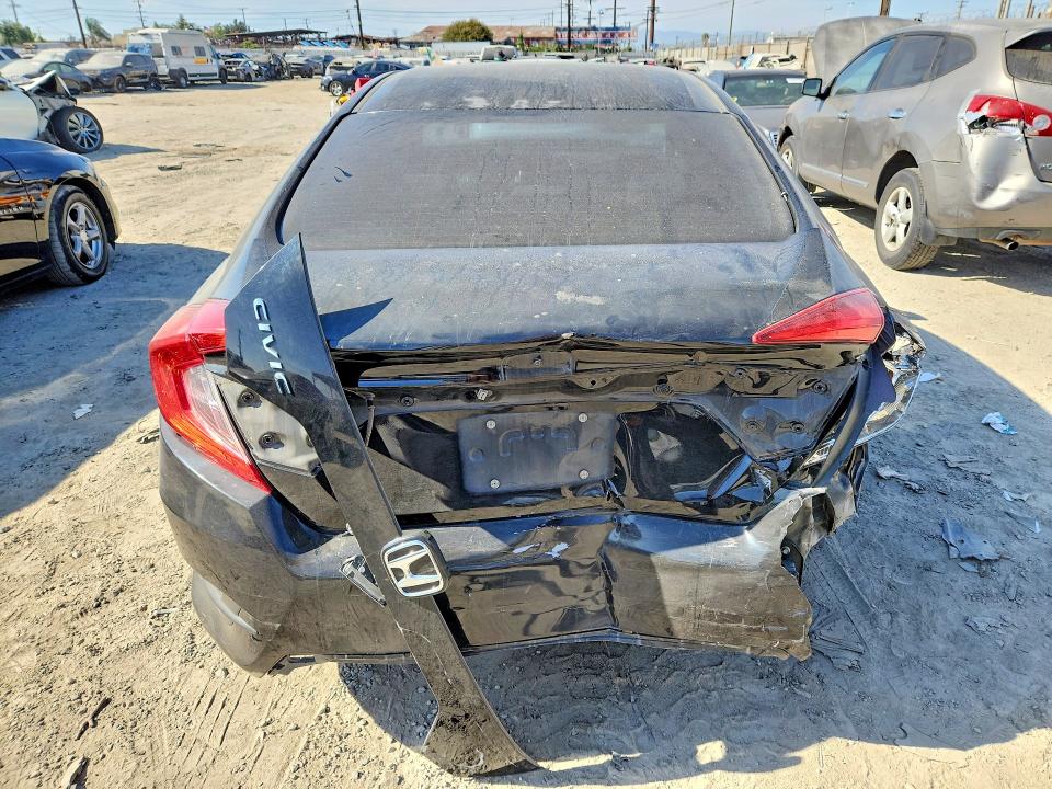 Снимка 6 от търг – 2016 HONDA CIVIC с VIN 2HGFC2F79GH544229