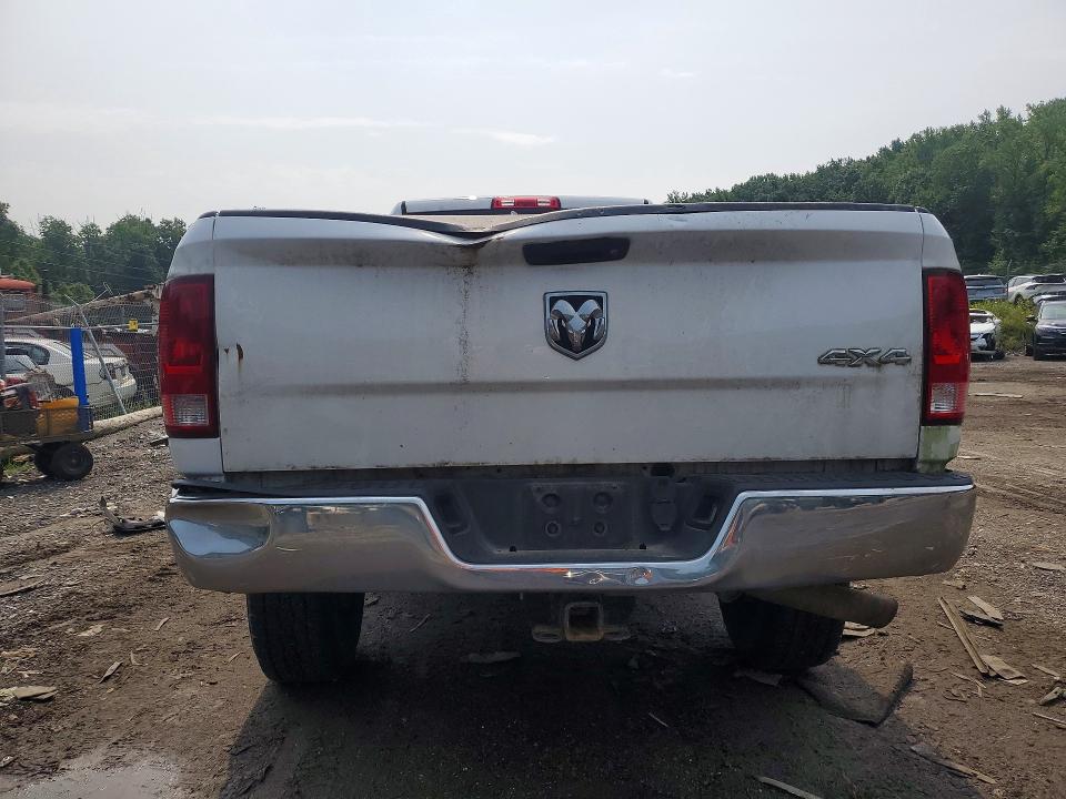 Photo 6 from auction – 2018 RAM 2500 with VIN 3C6UR5HJ4JG118039