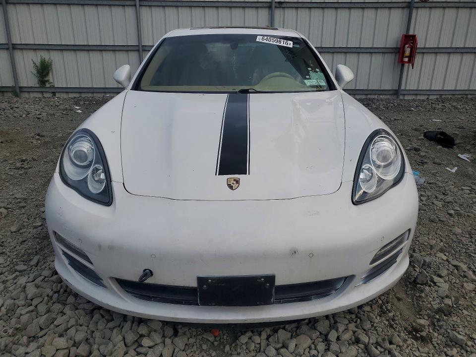 Снимка 5 от търг – 2011 PORSCHE PANAMERA с VIN WP0AA2A73BL013898