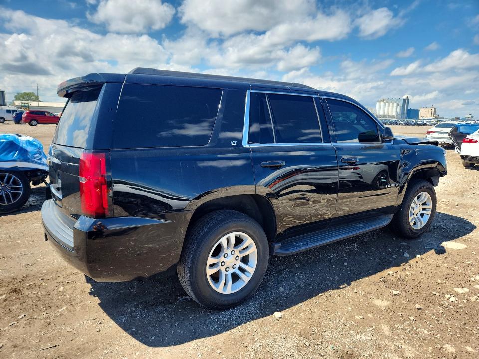 Photo 3 from auction – 2015 CHEVROLET TAHOE with VIN 1GNSKBKC2FR651017