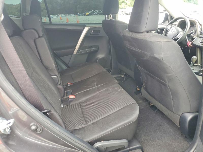 Photo 10 from auction – 2015 TOYOTA RAV4 with VIN JTMZFREV3FJ043216