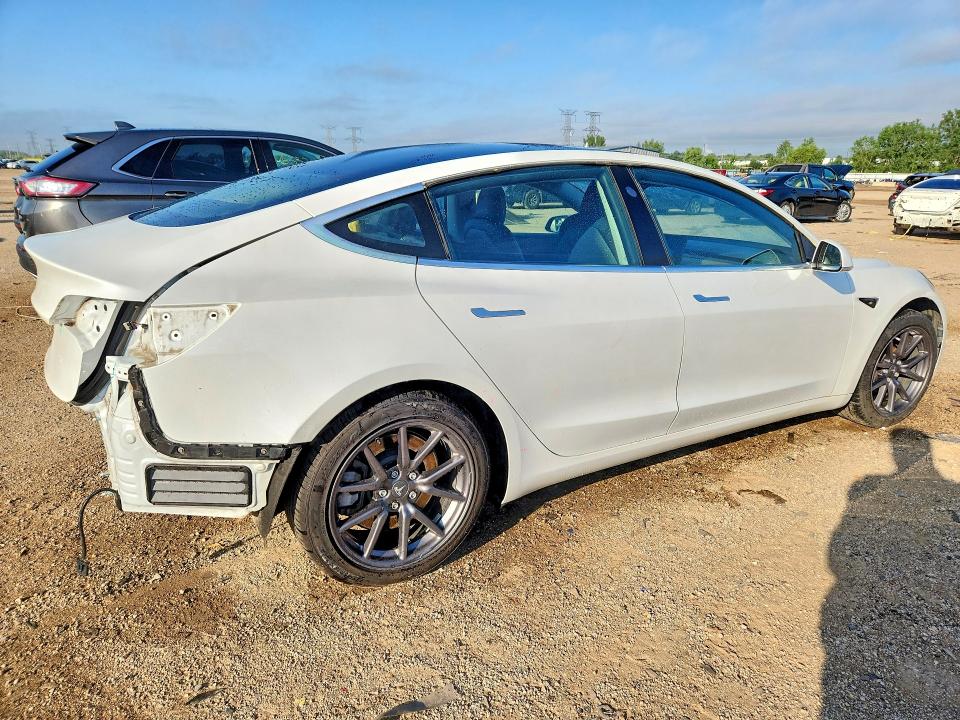 Photo 3 from auction – 2020 TESLA MODEL 3 with VIN 5YJ3E1EA8LF785475