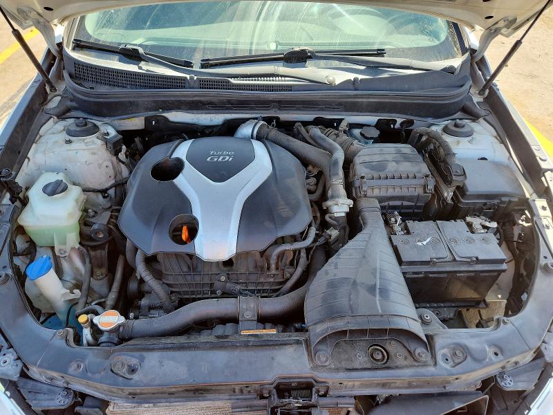Photo 11 from auction – 2011 HYUNDAI SONATA with VIN 5NPEC4AB4BH295453
