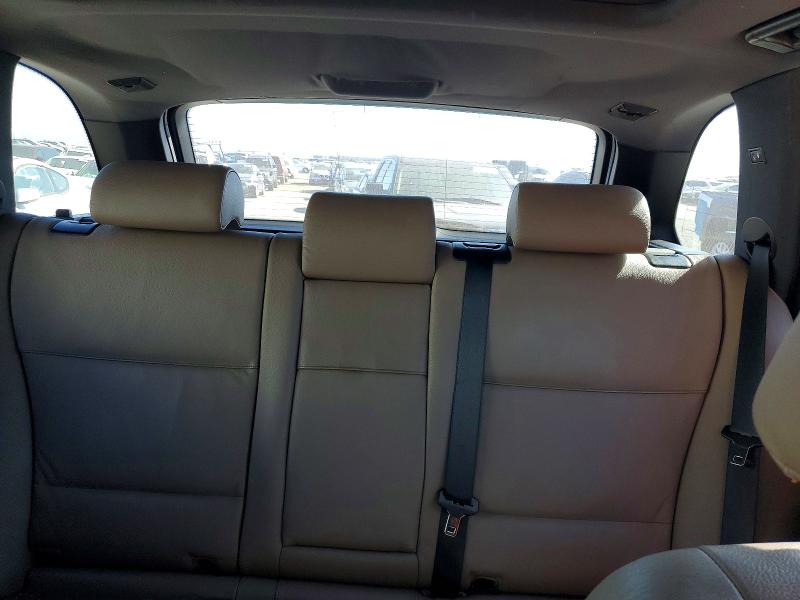 Photo 10 from auction – 2006 BMW X5 with VIN 5UXFA135X6LY19463