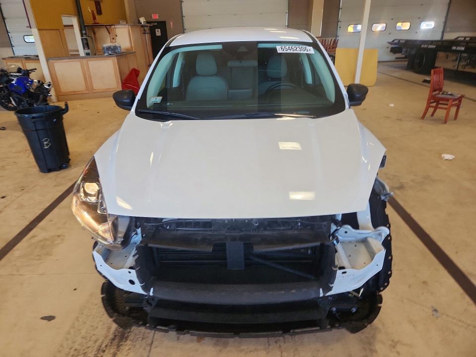 Photo 5 from auction – 2022 FORD ESCAPE with VIN 1FMCU9G69NUC03013