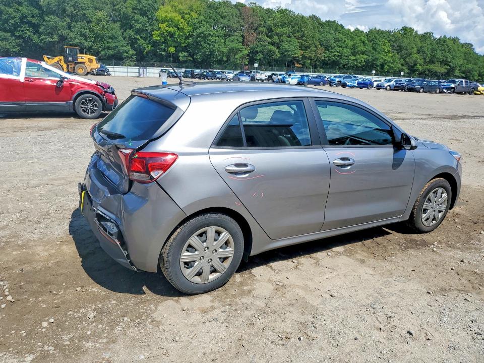 Photo 3 from auction – 2023 KIA RIO with VIN 3KPA25AD3PE583629