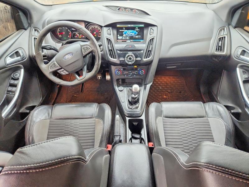 Photo 8 from auction – 2015 FORD FOCUS with VIN 1FADP3L9XFL324515