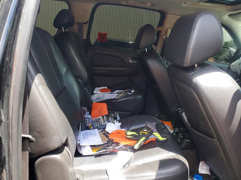 Photo 11 from auction – 2008 CHEVROLET SUBURBAN with VIN 1GNFK16Y48R211367
