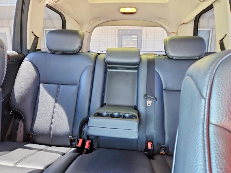 Photo 10 from auction – 2010 MERCEDES-BENZ GL with VIN 4JGBF2FEXAA601770