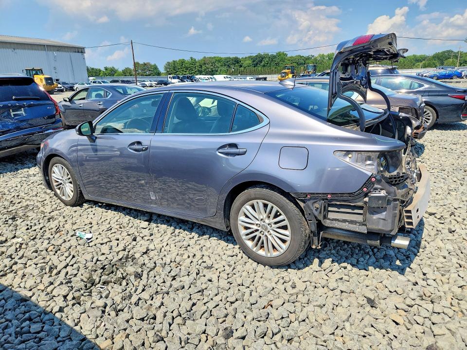 Photo 2 from auction – 2015 LEXUS ES with VIN JTHBK1GGXF2175864