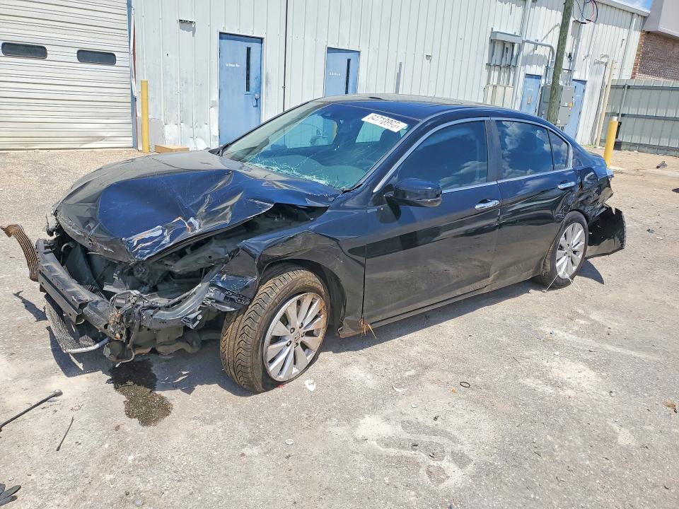HONDA ACCORD 2013 with VIN 1HGCR2F83DA037816 - Photo from auction