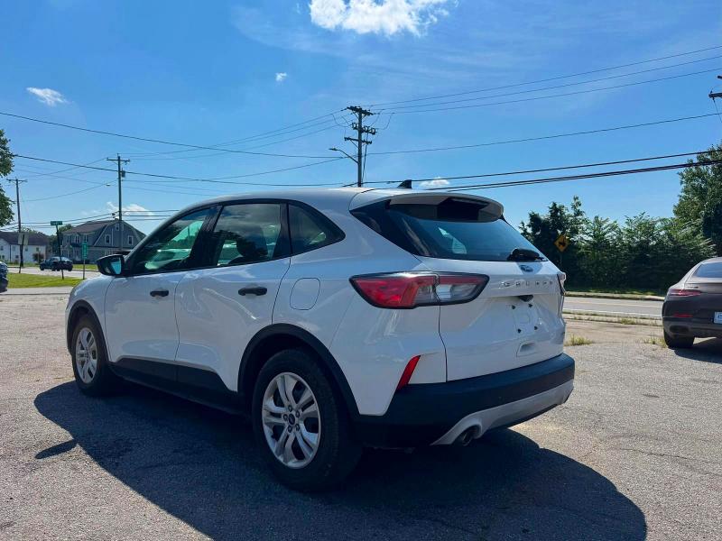 Photo 3 from auction – 2020 FORD ESCAPE with VIN 1FMCU0F69LUA21662