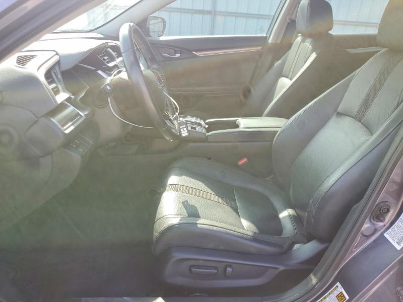 Photo 7 from auction – 2020 HONDA CIVIC with VIN 19XFC1F71LE017736