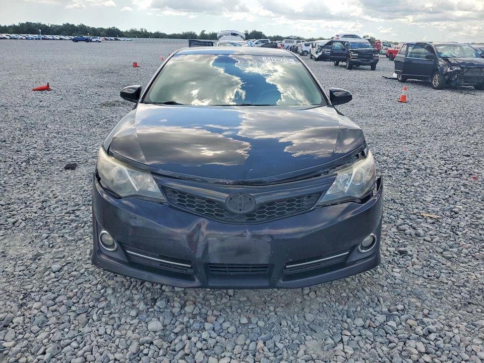 Снимка 5 от търг – 2014 TOYOTA CAMRY с VIN 4T1BF1FK2EU470497