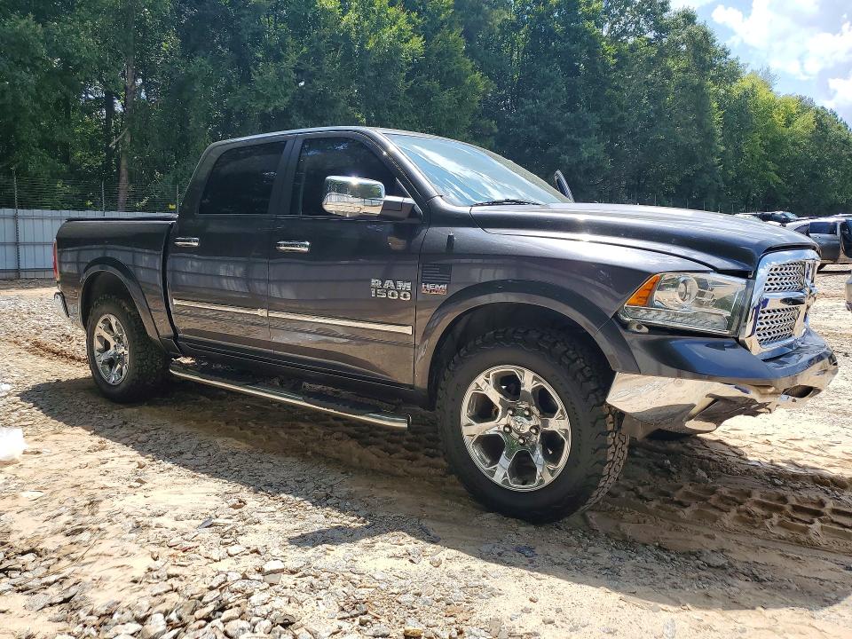 Photo 4 from auction – 2017 RAM 1500 with VIN 1C6RR7NT0HS702433