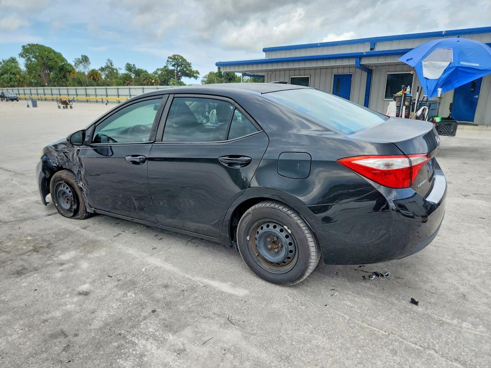 Photo 2 from auction – 2016 TOYOTA COROLLA with VIN 5YFBURHE2GP422708