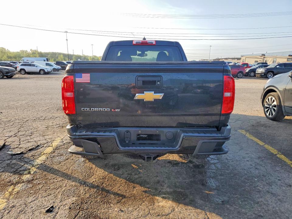 Photo 6 from auction – 2019 CHEVROLET COLORADO with VIN 1GCHTBEN2K1154006