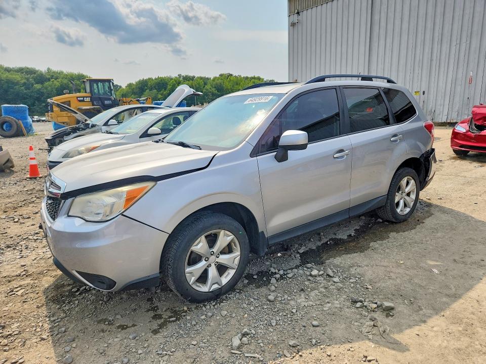 SUBARU FORESTER 2014 with VIN JF2SJAEC1EH453858 - Photo from auction