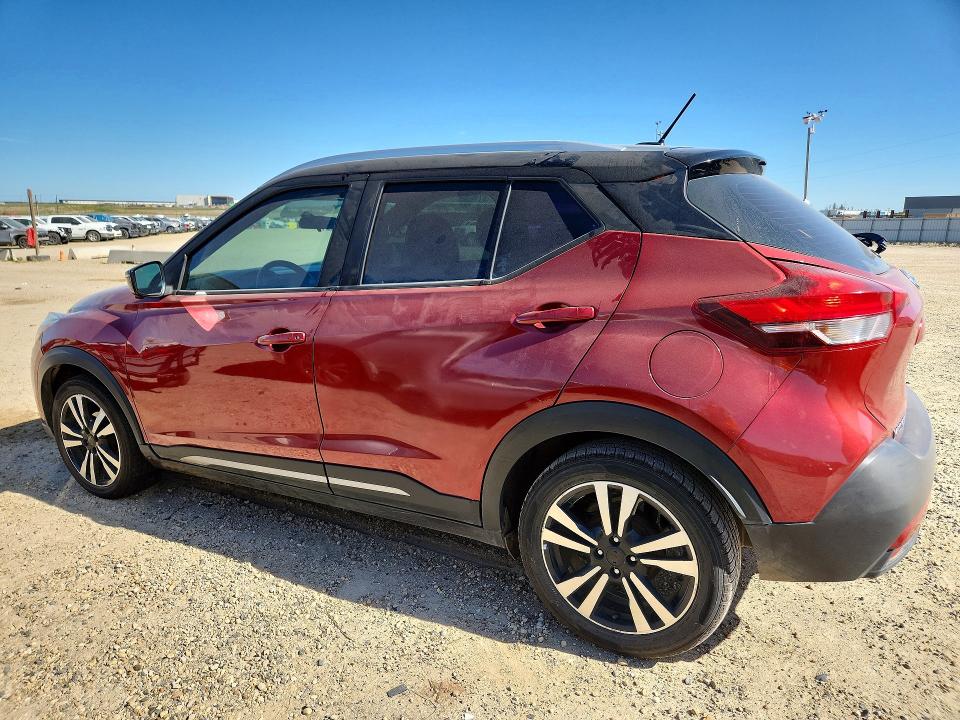 Photo 2 from auction – 2019 NISSAN KICKS with VIN 3N1CP5CU3KL560480