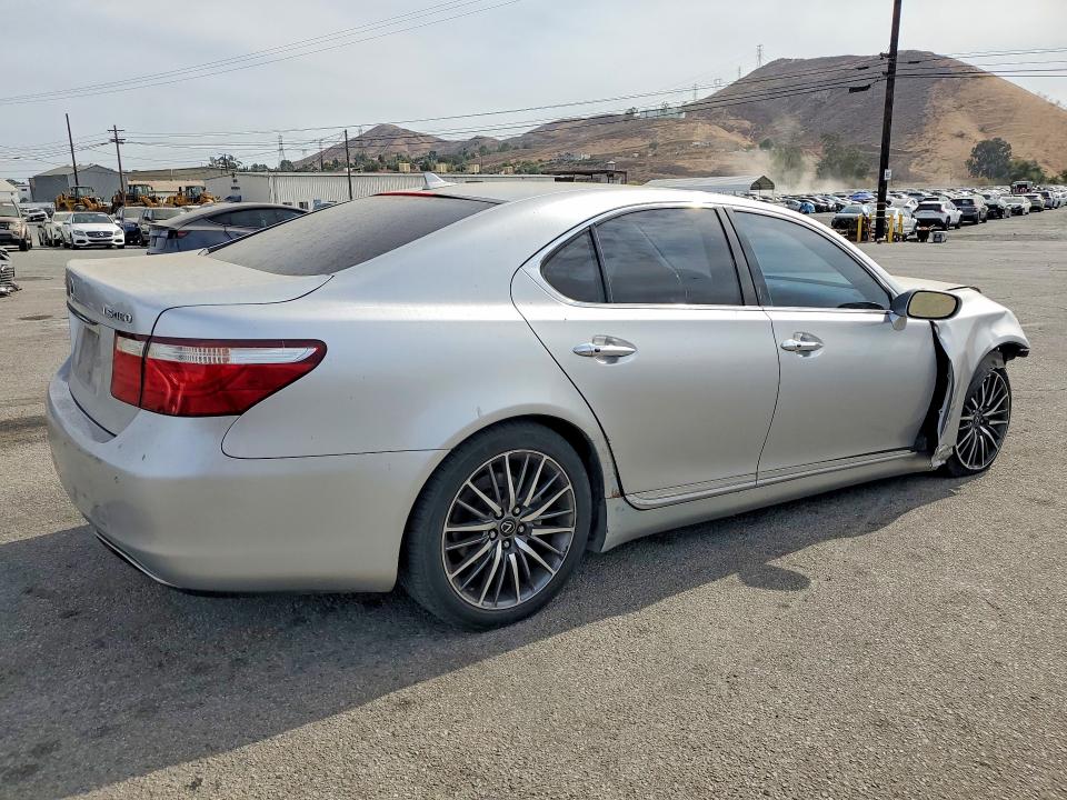 Photo 3 from auction – 2008 LEXUS LS 460 with VIN JTHBL46F485060914