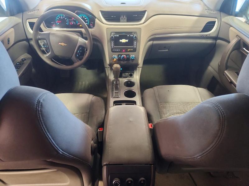 Photo 8 from auction – 2017 CHEVROLET TRAVERSE with VIN 1GNKRFED3HJ242310