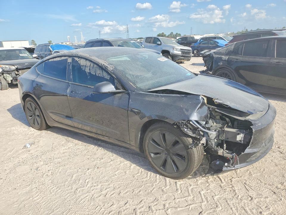 Zdjęcie 4 z aukcji – 2024 TESLA MODEL 3 z VIN 5YJ3E1EA0RF861232