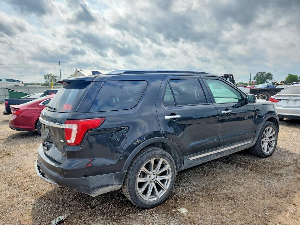 Photo 3 from auction – 2017 FORD EXPLORER with VIN 1FM5K8FH0HGE11487