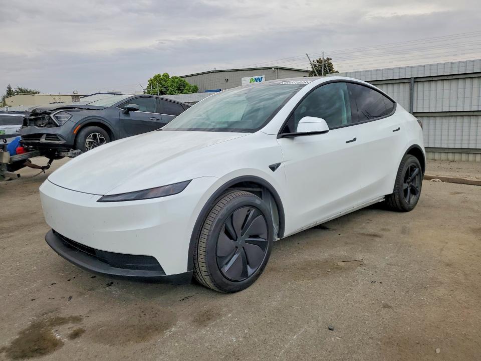 TESLA MODEL Y 2026 с VIN 7SAYGDEE7TA663341 - Снимка от търг