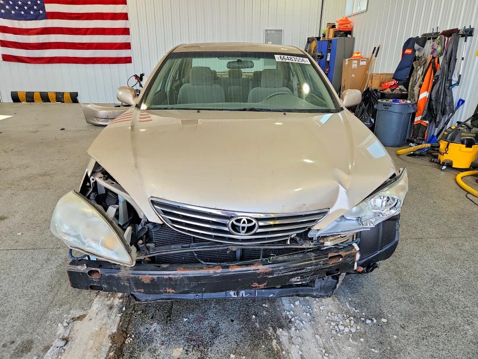 Photo 5 from auction – 2005 TOYOTA CAMRY with VIN 4T1BE30K55U515553