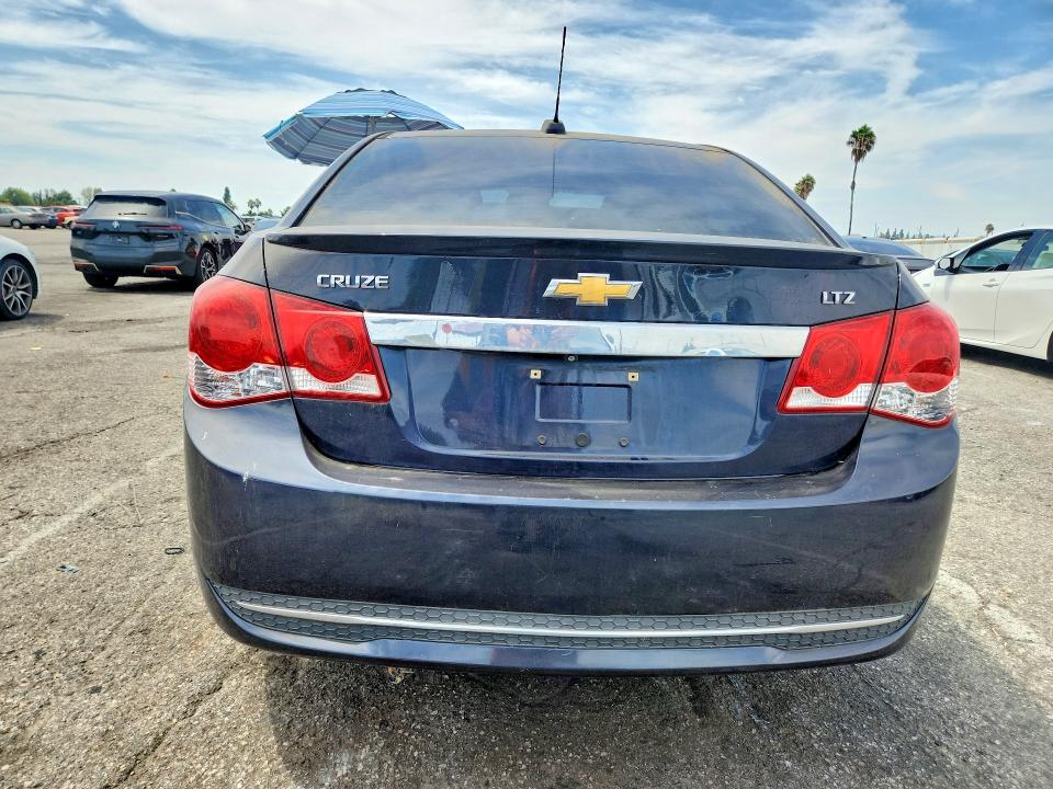 Photo 6 from auction – 2015 CHEVROLET CRUZE with VIN 1G1PG5SB6F7100294