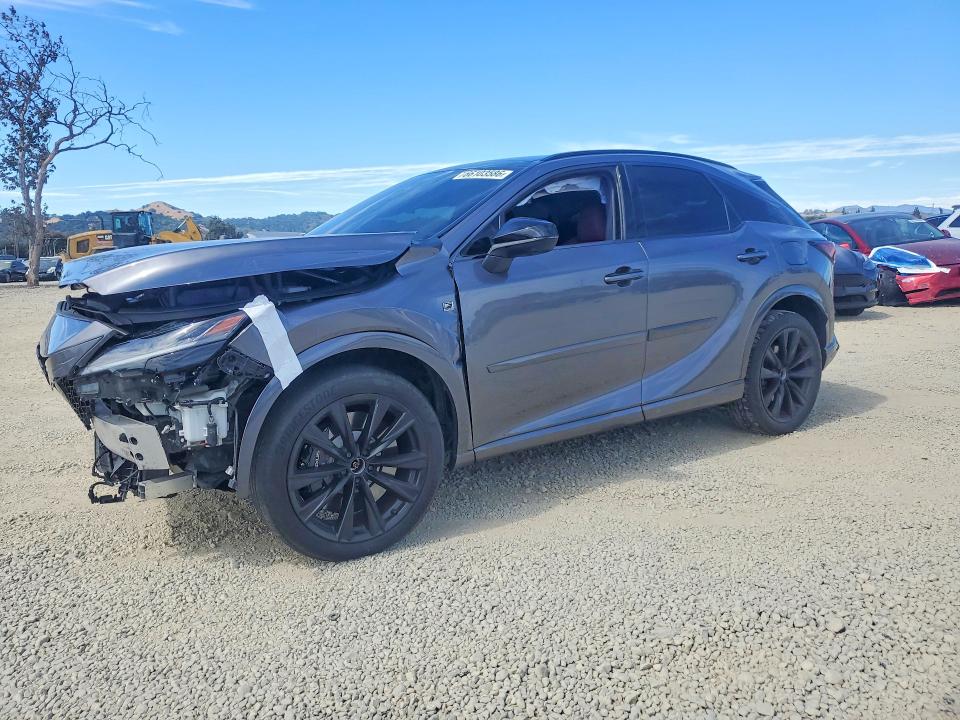 Foto 1 de la subasta – 2023 LEXUS RX con VIN 2T2BCMEA5PC006235