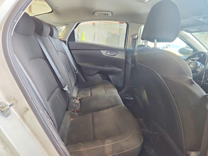 Photo 10 from auction – 2019 KIA FORTE with VIN 3KPF24AD5KE114518
