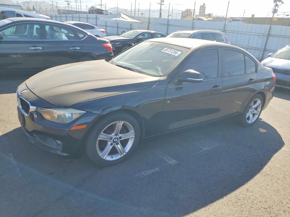BMW 328 2014 with VIN WBA3C1C57EK108285 - Photo from auction
