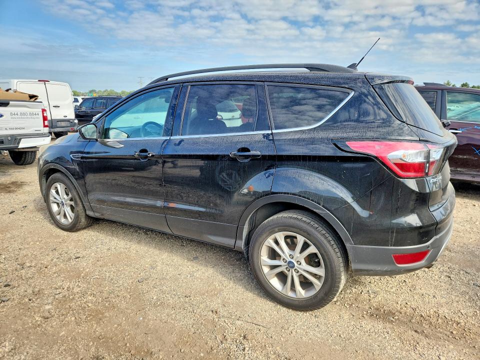 Photo 2 from auction – 2018 FORD ESCAPE with VIN 1FMCU0HDXJUB99590